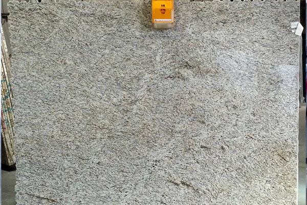 Giallo Ornamental